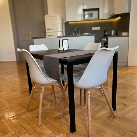 F14 Guesthouse Budapest Eksteriør billede